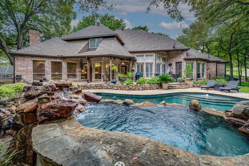 100 Oak Forest Ln, Ovilla, TX, 75154-3318 | Card Image
