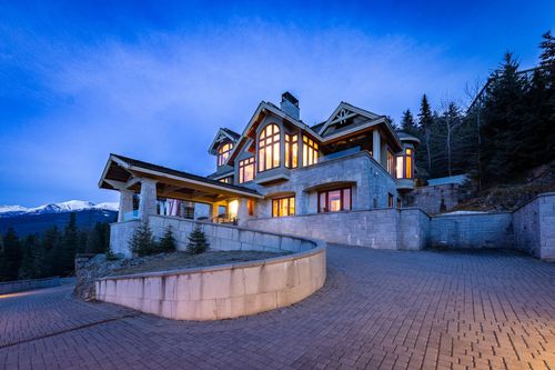 3833 Sunridge Dr, Whistler, BC, V8E0W1 | Card Image