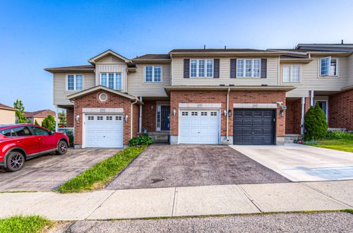 297 Briarmeadow Dr, Kitchener, ON, N2A4K9 | Card Image