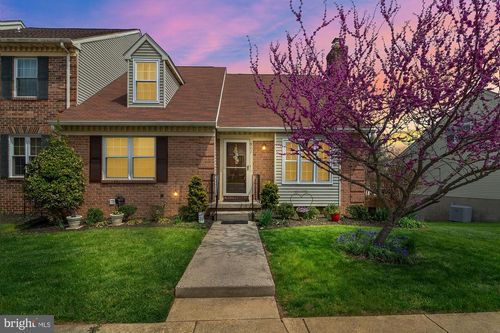 911 Chesney Ln, BEL AIR, MD, 21014-2622 | Card Image