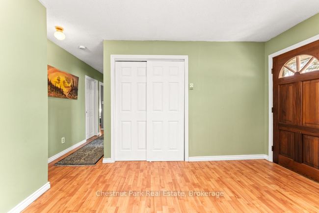 91 Santas Village Rd, House other with 4 bedrooms, 2 bathrooms and 7 parking in Bracebridge ON | Image 18