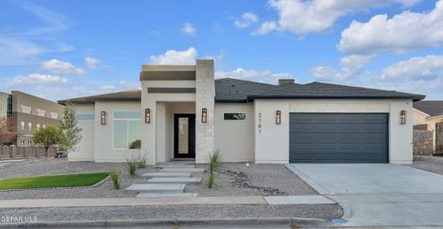 2701 Brady Pl, El Paso, TX, 79935-1701 | Card Image