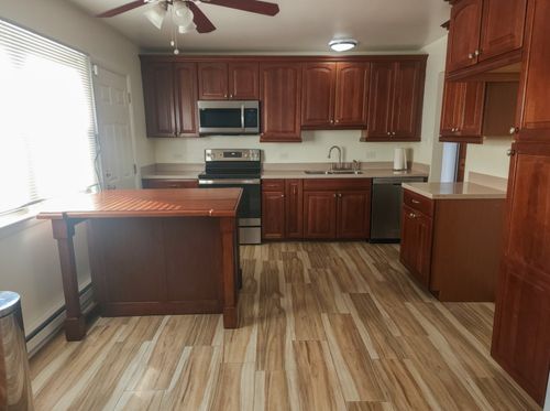 3321 Tulip Dr, Hazel Crest, IL, 60429-1052 | Card Image