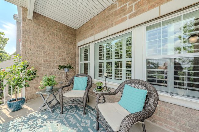 UNIT-110 - 2676 Stone Cir, Condo with 2 bedrooms, 2 bathrooms and 1 parking in Geneva IL | Image 19