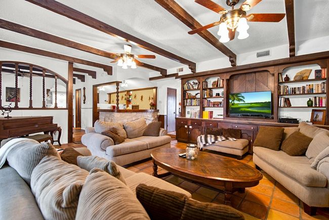182 Little Ranch Rd, House other with 4 bedrooms, 3 bathrooms and 10 parking in Red Rock TX | Image 12