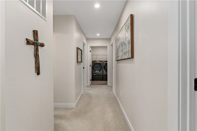 472 Sarjean Way, House other with 4 bedrooms, 3 bathrooms and 2 parking in Zelienople PA | Image 16