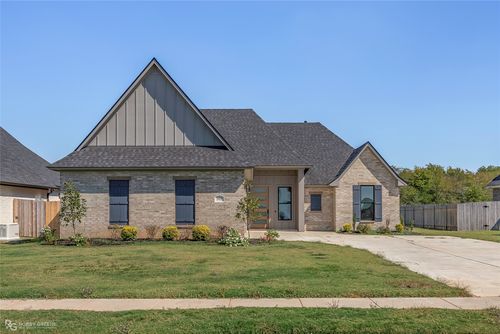 923 Chisolm Trl, Bossier City, LA, 71111-8235 | Card Image