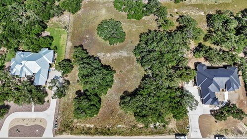 931 Maximino Ridge Rd, Bulverde, TX, 78163-2544 | Card Image