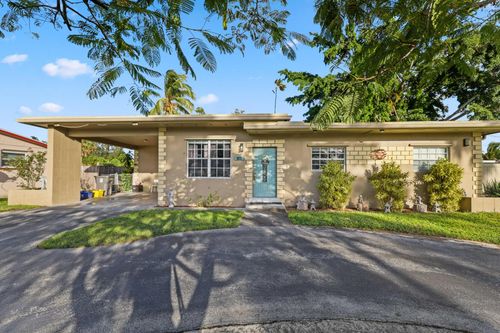 822 Burch Dr, West Palm Beach, FL, 33415-3918 | Card Image