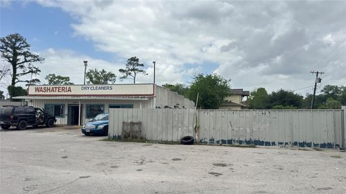 6513 Laura Koppe Rd, Houston, TX, 77016-5535 | Card Image