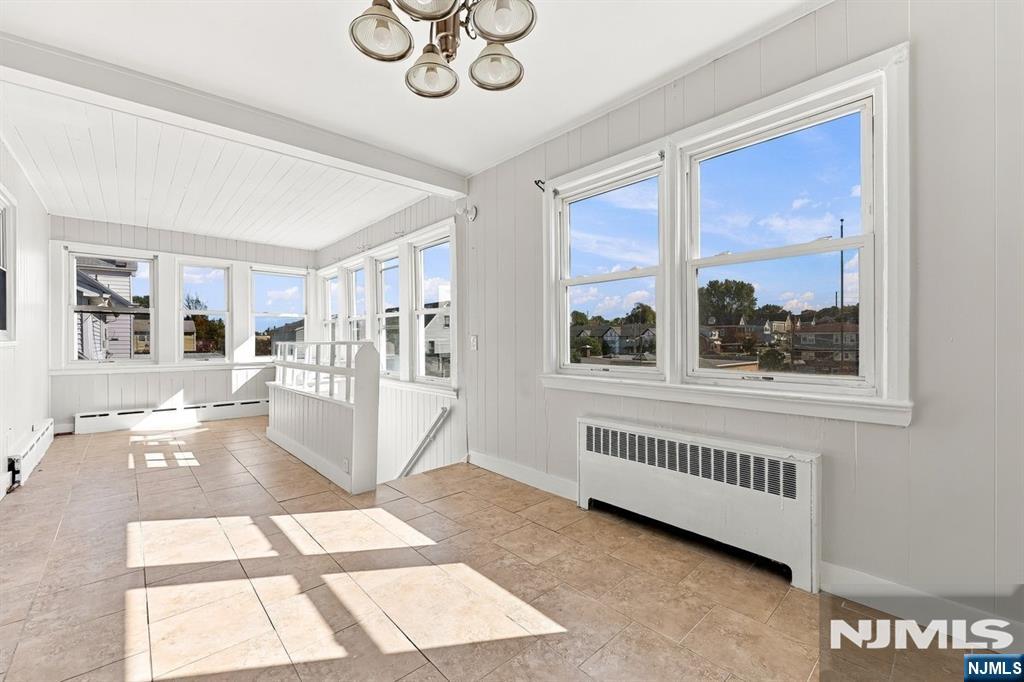 Residential Lease in Clifton 5
