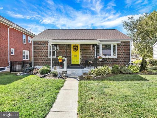 2006 Cleveland Ave, READING, PA, 19609-2004 | Card Image