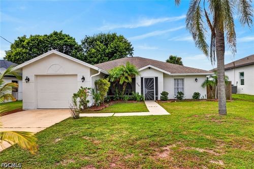 2940 Dunbar Ave, Fort Myers, FL, 33916-4232 | Card Image