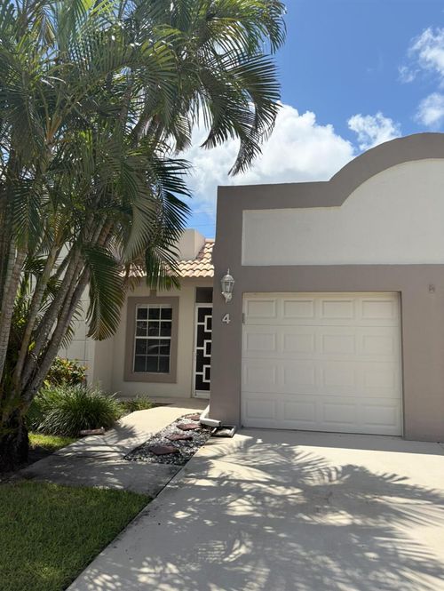 4-9110 Fairbanks Ln, Boca Raton, FL, 33496-2177 | Card Image