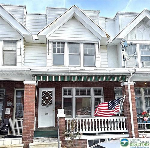 207 S Saint Cloud St, Allentown, PA, 18104-6727 | Card Image