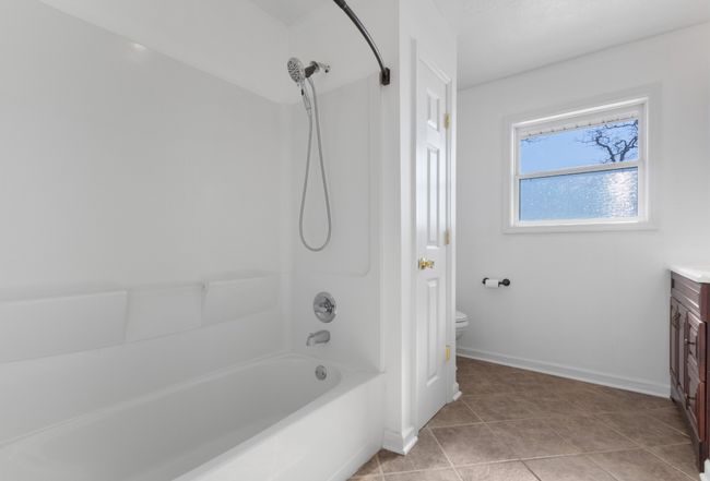 591 Shore Dr, House other with 3 bedrooms, 2 bathrooms and 2 parking in Big Sandy TN | Image 37