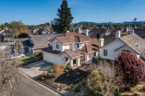 413 Redrock Way, Petaluma, CA, 94954 | Card Image