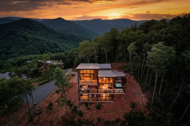 739 Big Sky Trl, Home with 6 bedrooms, 5 bathrooms and null parking in Epworth GA | Image 51