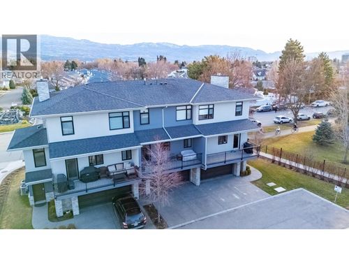 302-1102 Cameron Avenue, Kelowna, BC, V1Y0B2 | Card Image