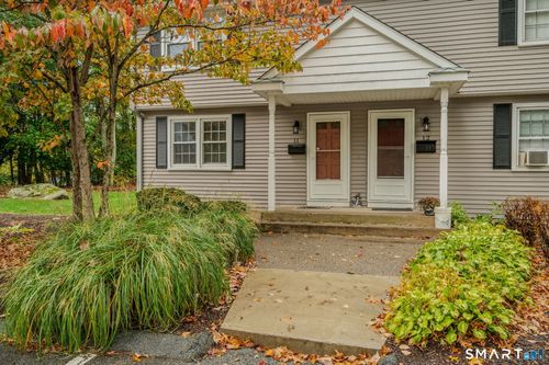 11-81 E Pattagansett Rd, Niantic, CT, 06357-2312 | Card Image