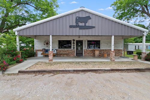 9402 N State Hwy 19, Palestine, TX, 75801 | Card Image