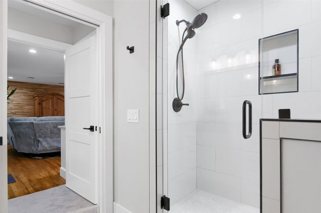 1405 N Wharton St, House other with 5 bedrooms, 2 bathrooms and null parking in Sherman TX | Image 14