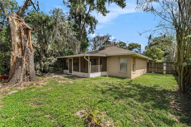 909 S Evers Street, House other with 3 bedrooms, 2 bathrooms and null parking in Plant City FL | Image 15