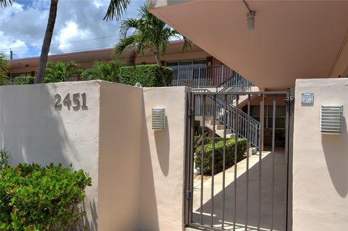 apt-107-2451 Ne 49th St, Fort Lauderdale, FL, 33308-4729 | Card Image