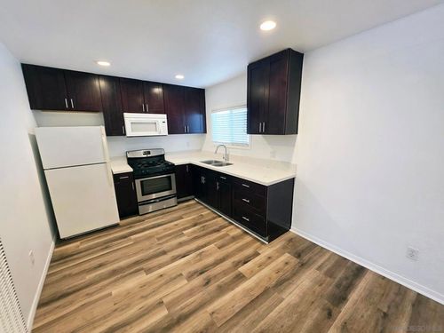 b-4263 48th St, San Diego, CA, 92115-4920 | Card Image