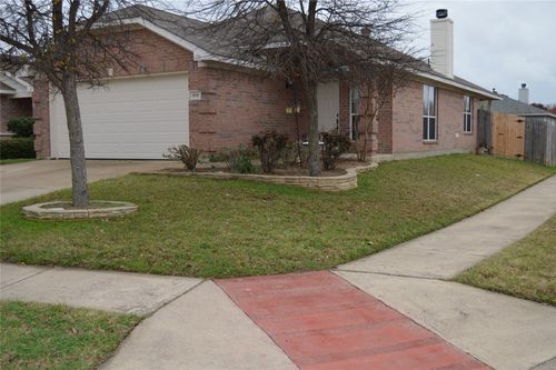 816 Savage Dr, Denton, TX, 76207-8125 | Card Image