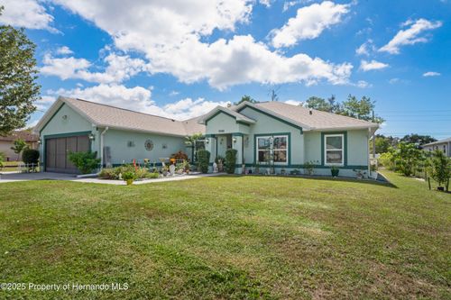 9086 Manchester St, SPRING HILL, FL, 34606-1325 | Card Image