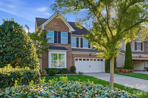 4418 Forest Gate Ln, Charlotte, NC, 28270-1637 | Card Image