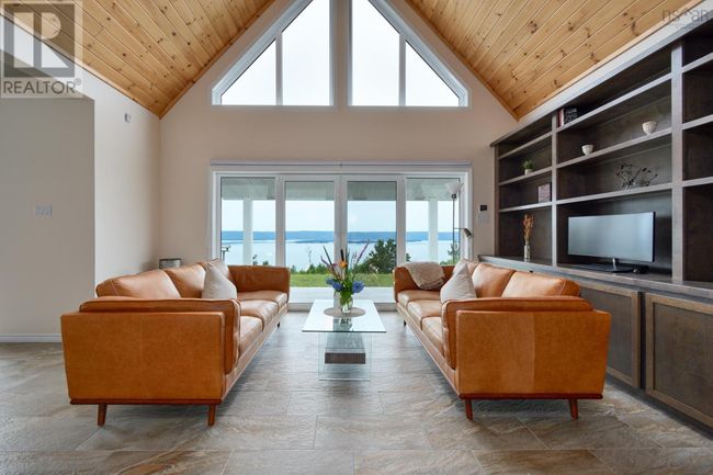 11 Golden View Dr, House other with 8 bedrooms, 8 bathrooms and null parking in Saint Georges Channel NS | Image 8
