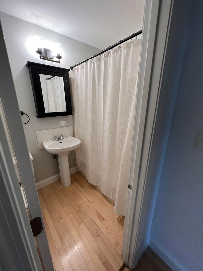 APT-1 - 185 Madison St, Condo with 1 bedrooms, 1 bathrooms and null parking in Portsmouth NH | Image 16