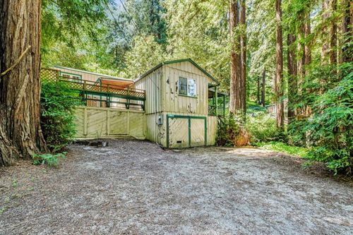 550 Scenic Way, Ben Lomond, CA, 95005-9352 | Card Image