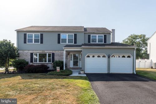 140 Elio Cir, Royersford, PA, 19468-1779 | Card Image