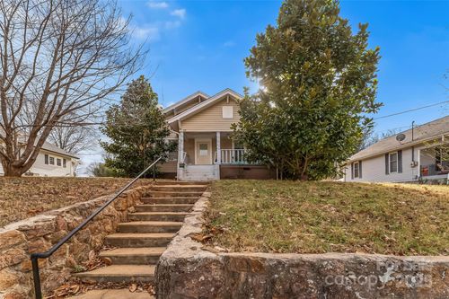 77 Archer St, Granite Falls, NC, 28630-1501 | Card Image