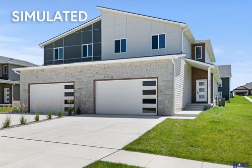 10701 Shore Front Dr, Lincoln, NE, 68527-3204 | Card Image