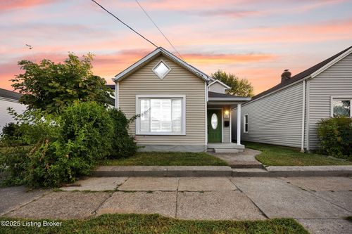 1135 Milton St, Louisville, KY, 40217-1258 | Card Image