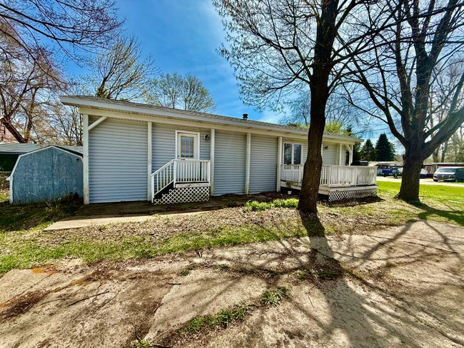 8275 Donna Lou Dr, House other with 2 bedrooms, 1 bathrooms and null parking in Brighton MI | Image 5