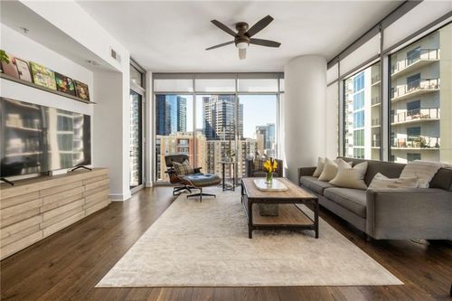 2002-222 12th St Ne, Atlanta, GA, 30309-4076 | Card Image