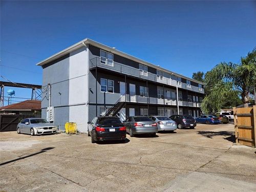 1300 Bolo Ct, Bridge City, LA, 70094-3445 | Card Image