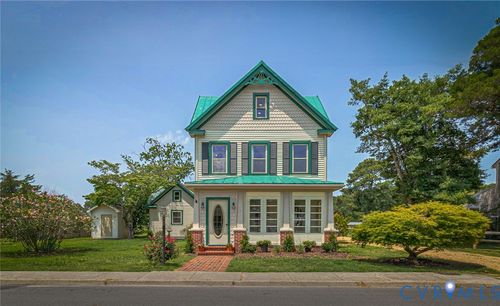 618 Main St, Reedville, VA, 22539-4417 | Card Image