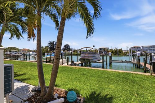 12482 Capri Cir N, TREASURE ISLAND, FL, 33706-4966 | Card Image