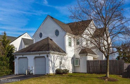 7 Lazarus Dr, Freehold, NJ, 07728-4322 | Card Image