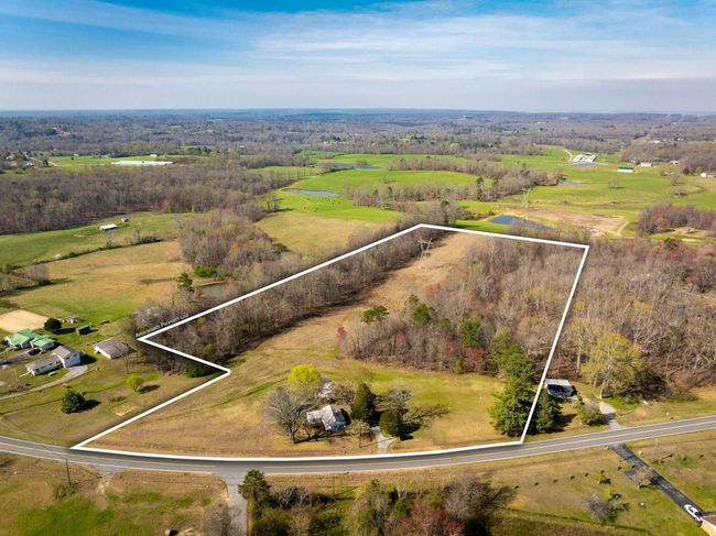 8615 Highway 301, House other with 2 bedrooms, 1 bathrooms and null parking in TRENTON GA | Image 20