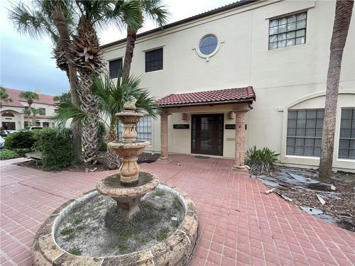 c-4-6000 S Staples St, Corpus Christi, TX, 78413-2952 | Card Image