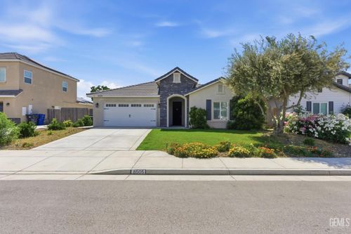 8505 Kowa Street, Bakersfield, CA, 93314 | Card Image