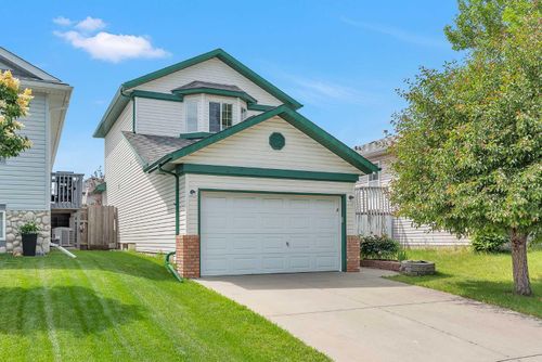 15 Harvest Rose Cir Ne, Calgary, AB, T3K4M5 | Card Image