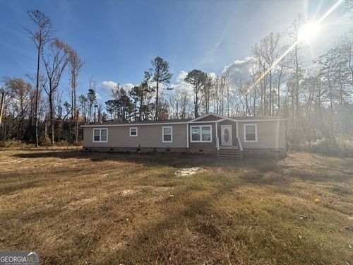 106 5th Ave, Twin City, GA, 30471-4139 | Card Image